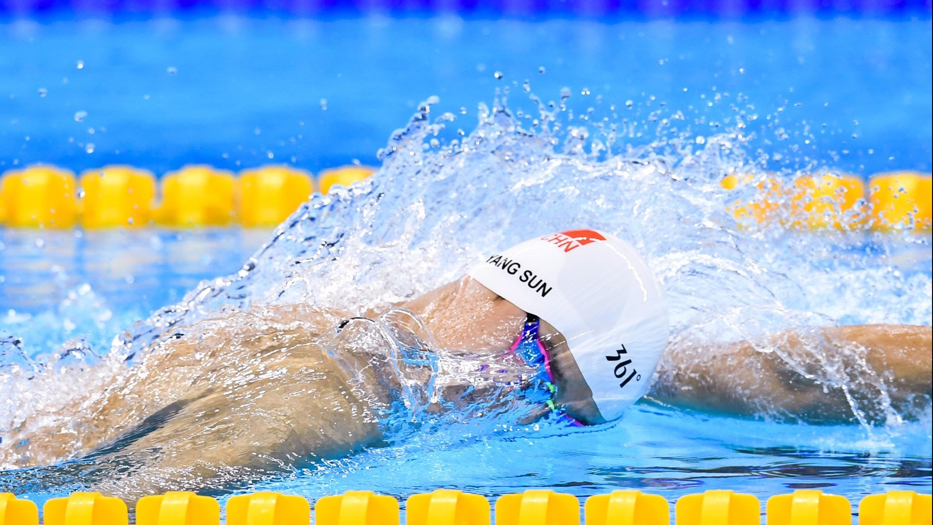 瑞士爆冷乌拉圭，格列兹曼成为关键先生，改写世界杯格局